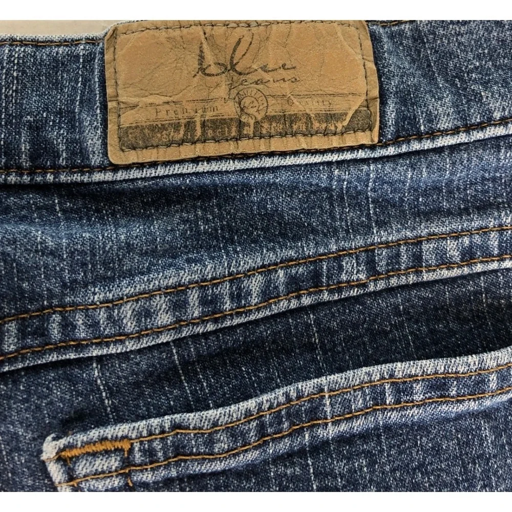 Blu Women's Denim Jeans‎ 16 Petite Flare Leg Medium Blue Wash Casual Wear
